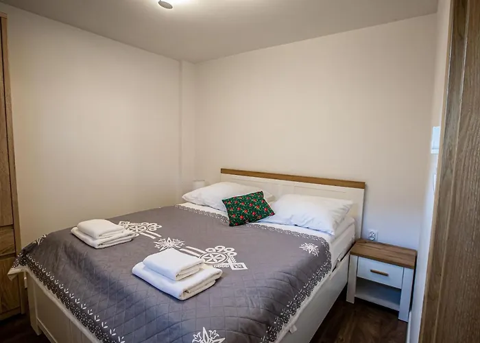 Przy Skoczni * شتوروك